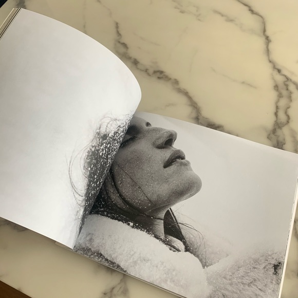 Brunello cucinelli coffe table book - Picture 2 of 5